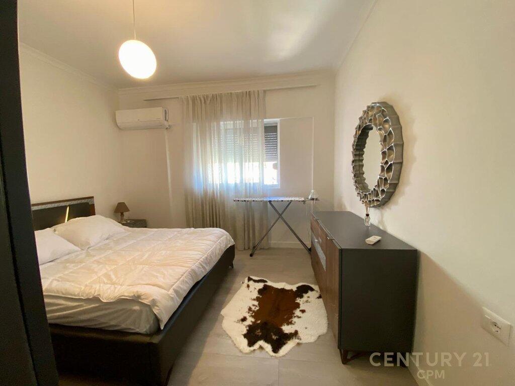 Apartament 🌆 2+1 me Qira – Komuna e Parisit, pranë Kika 2