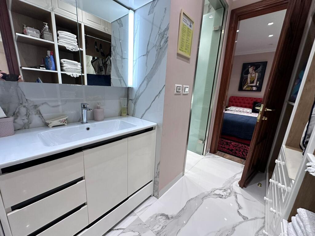 Appartamento di lusso in affitto 2+1+2+posto auto – ex Bllok