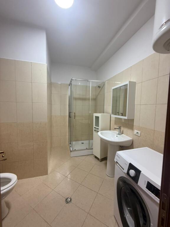 In affitto Appartamento 2+1, Via Jordan Misja, ,600 mila lek