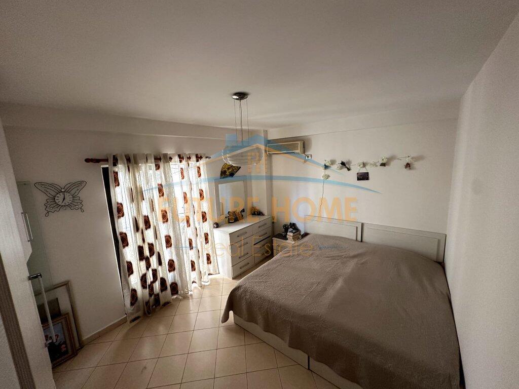 Qera, Apartament 2+1, Porcelan , Tiranë.