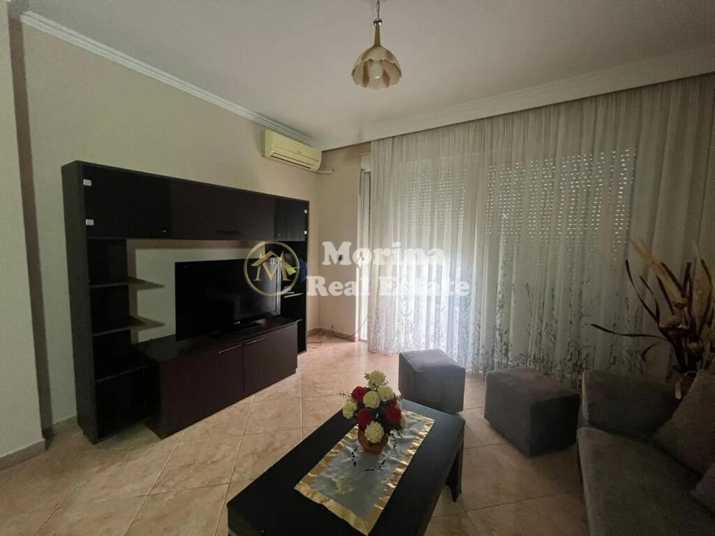 Apartament 1+1, Me Qira, Blloku — Juvenilja Castle, 600 Euro/Muaj