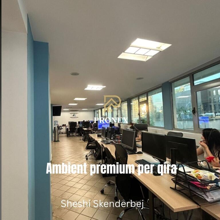 Ambient premium me qira tek Sheshi Skenderbej