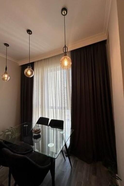 Apartamet per Qira 2+1+2 me post parkimi tek liqeni thate