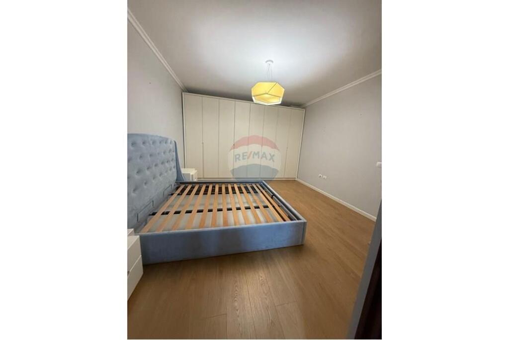 Apartament 1+1 per qira tek Myslym Shyri  !