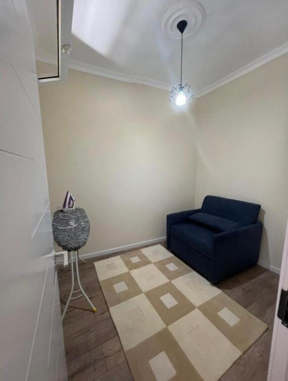 🏡 Apartament me Qira – Qendra e Durrësit