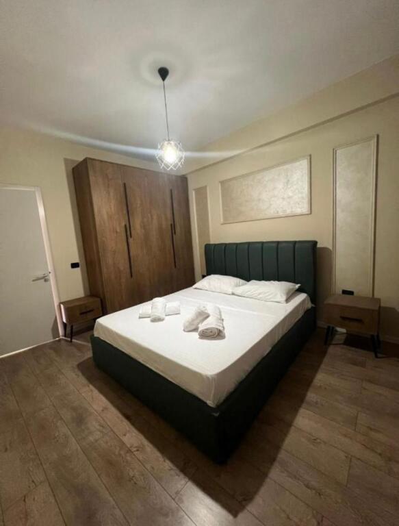 🏡 Apartament me Qira – Qendra e Durrësit