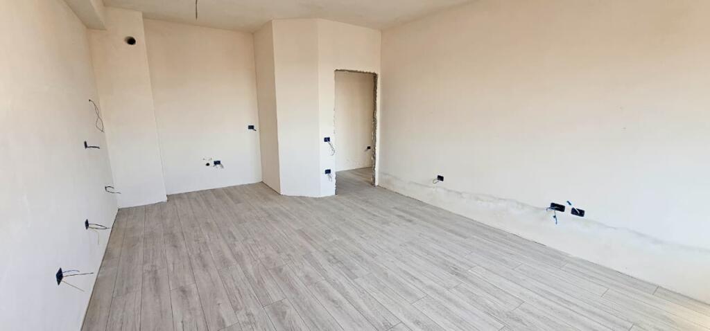 🏡 Shitet apartament 1+1 te Urban Gate, Astir