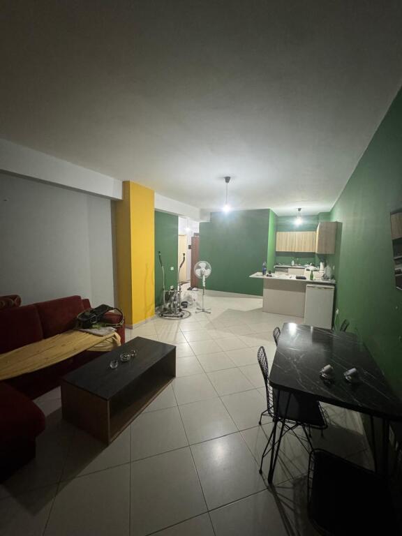 JEPET ME QERA APARTAMENT 1+1 AFER SPITALIT TEK BILLA