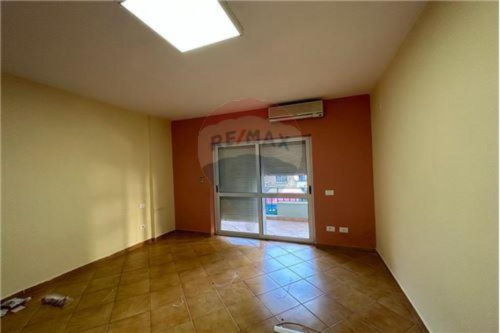 Appartamento 3+1+2 Ambasciata Americana !