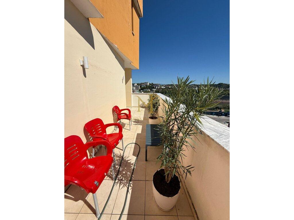 OFROHET PER QERA APARTAMENT 2+1 ME VERANDE NE PLEPA , DURRES !!