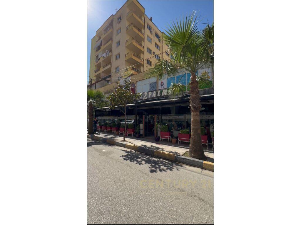 🏡 Shitet Apartament Modern 1+1 në Zemër të Unazës së Re!