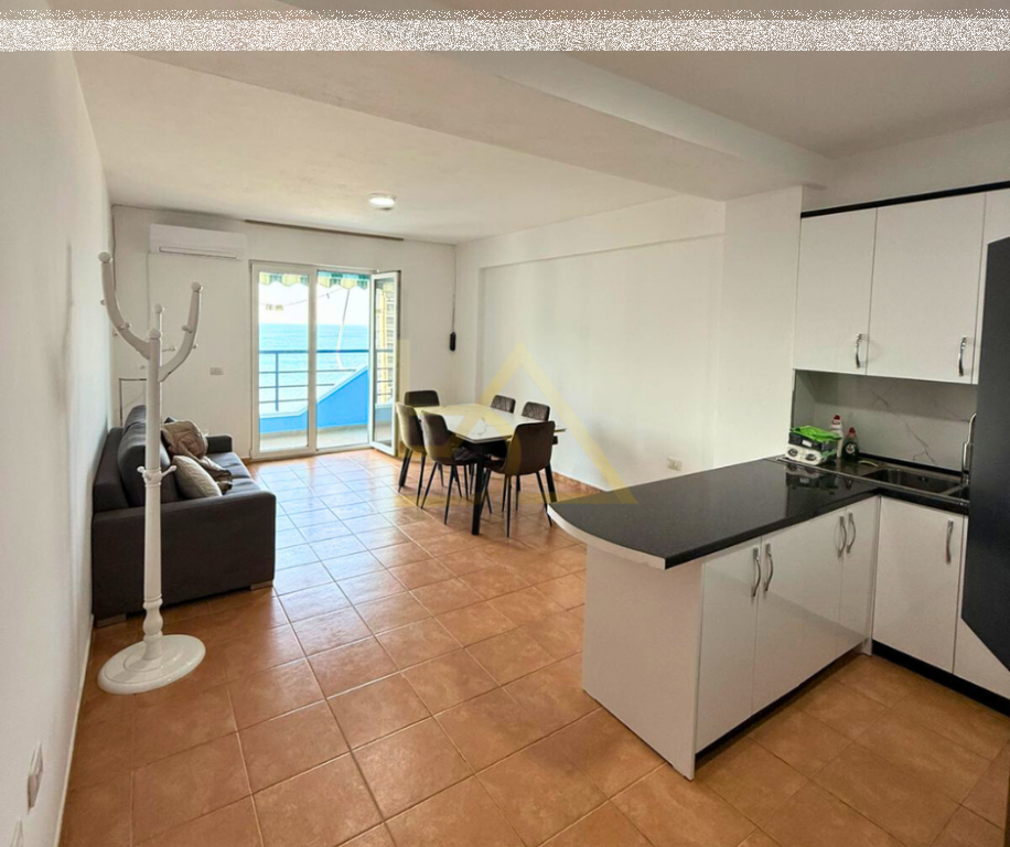 Shitet Apartament në Shëngjin
