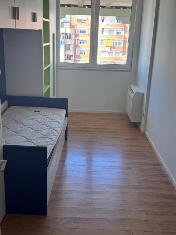 Apartament 2+1 tek Shkolla e Kuqe!