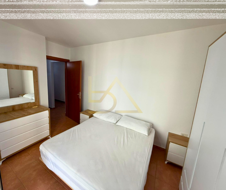 Shitet Apartament në Shëngjin