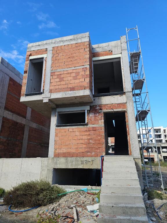 🏡 Vilë OKAZION në Turquaz Marine – Vetëm 5 min nga Deti!