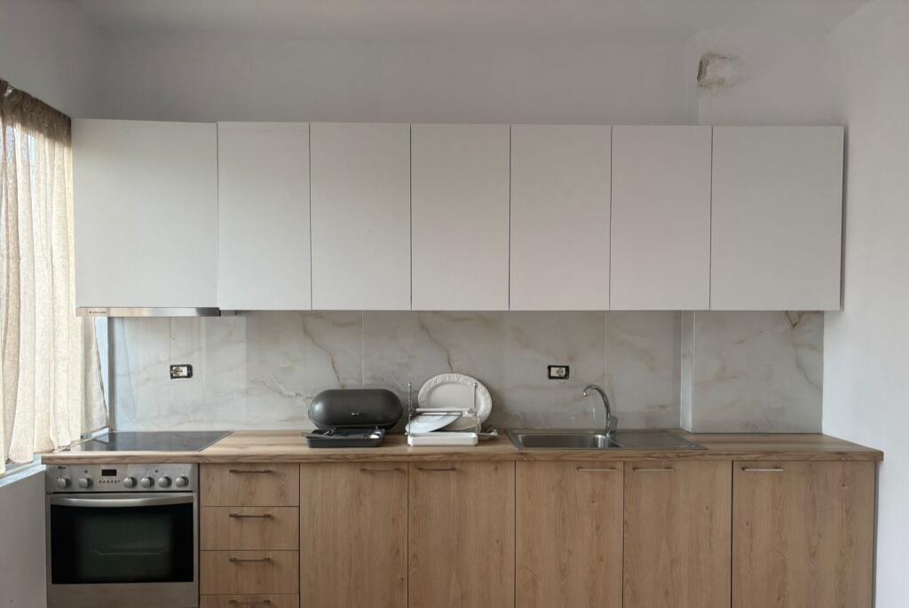 APARTAMENT ME QERA 2+1 RRUGA E ELBASANIT 600 EURO