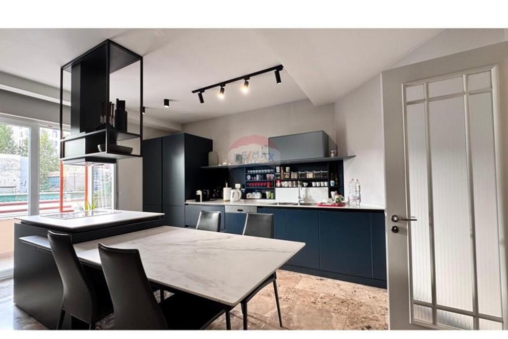 Apartament 3+1 me qira te 5 Maji