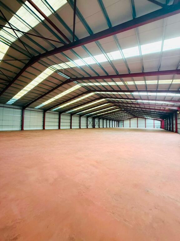 🏭 Capannone in Affitto – 2° Piano, 1500 m²