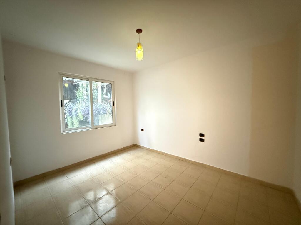 Shitet apartment 3+ 1 te mbi Kalimi Komunes 175 000