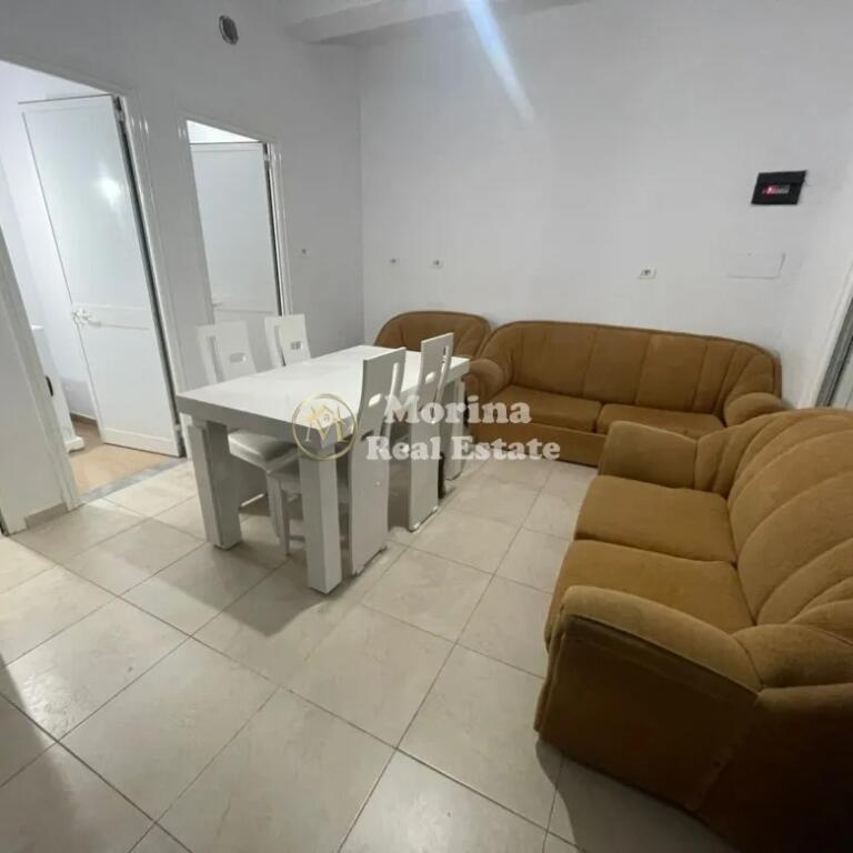 Qera, Hyrje private 1+1, 5 Maji , 300 euro/muaj
