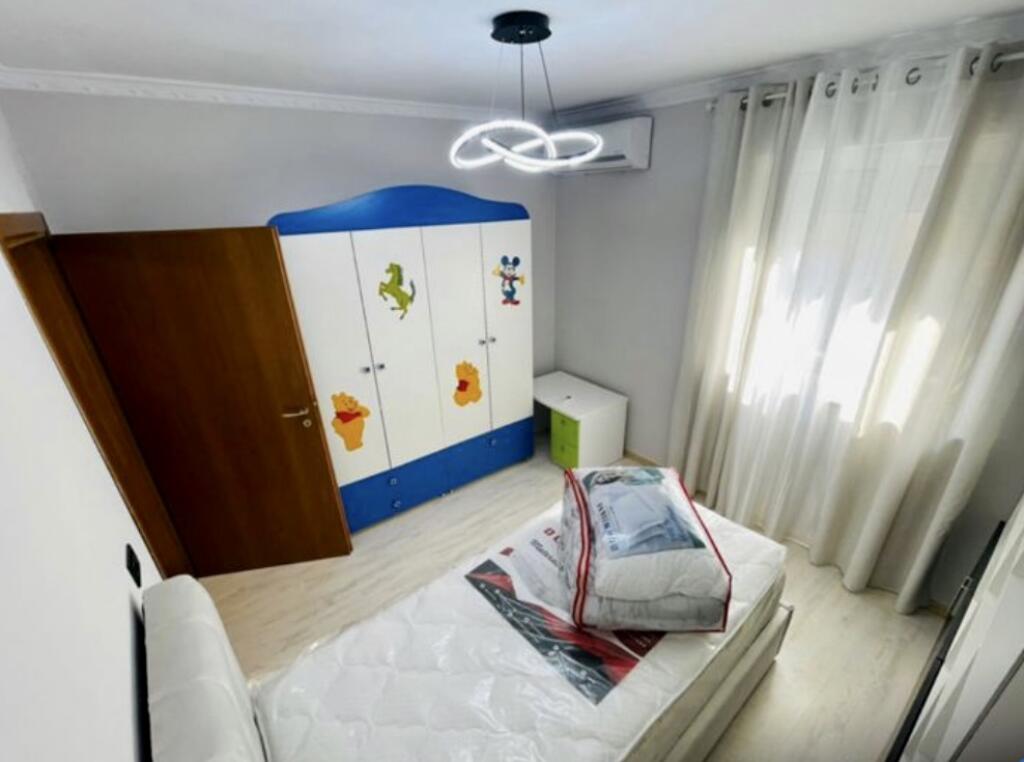 📣 QERA Apartament 2+1 📍 Prane Gardes, Njesia Bashkiake Nr. 5 🛣️ Rruga "Adem Jashari" ✨