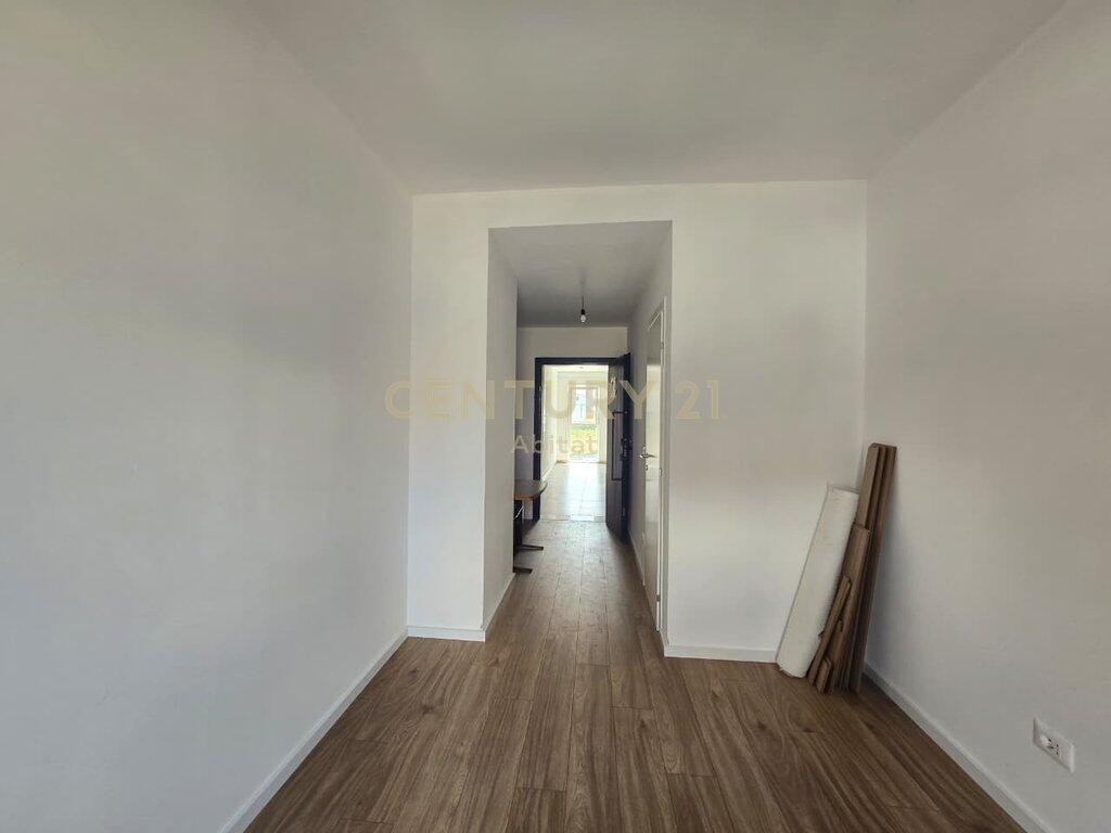Shitet Apartament Premium në Kompleksin Aura!