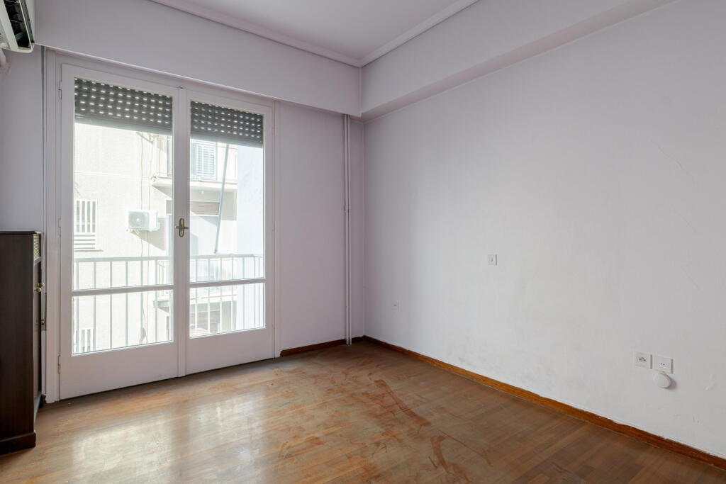 Apartament Me Qera 2+1 Tek Bulevardi i Ri (ID B2201535) Tirane