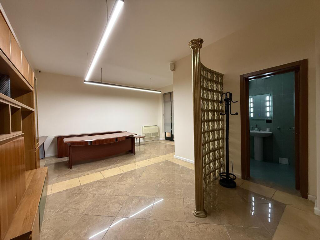 Ambient Multifunksional me Qira – Vendndodhje Premium!