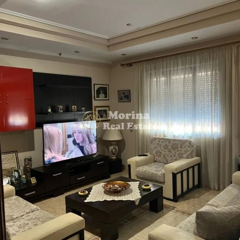 Affitto, Villa, 2+1, Xhamllik, 600 Euro/Mese