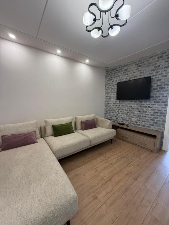 Apartament me Qira – Kodra e Diellit 1 (zgjatimi)