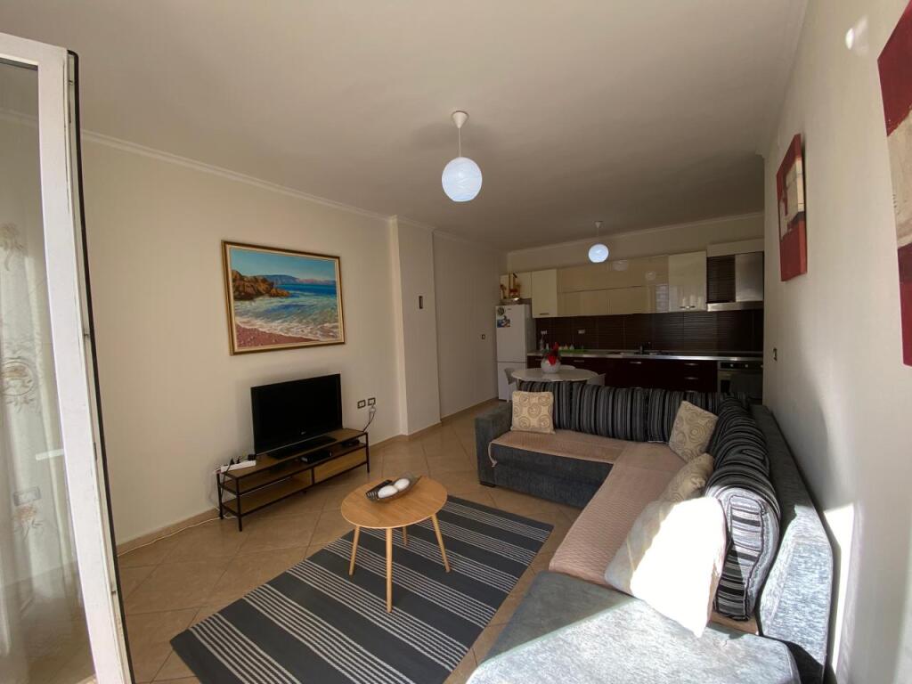 Apartament me Qera 2+1 Lungomare