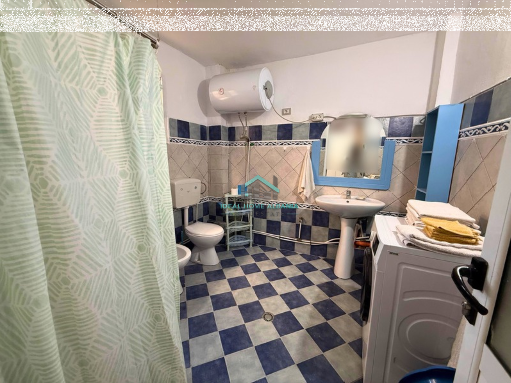 Shtëpi Private 1+1 me Qira – Vlorë 📍 Pranë Banka Tirana