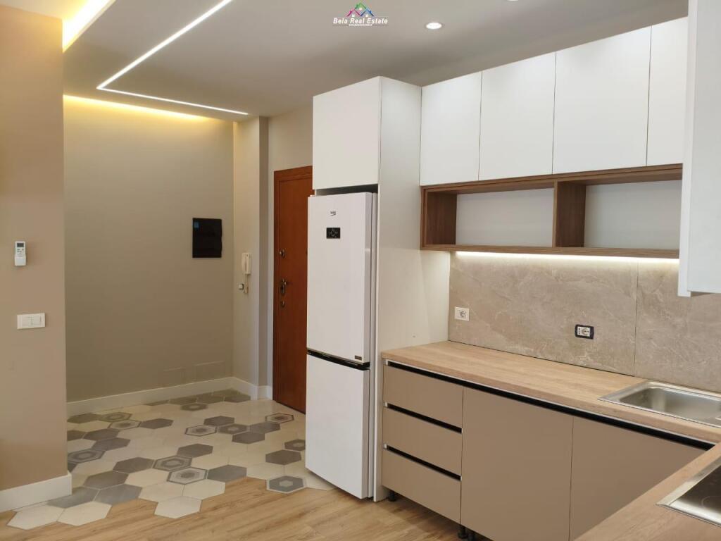 Apartament Me Qera 2+1 perballe Delijorgjit (ID B2201533) Tirane