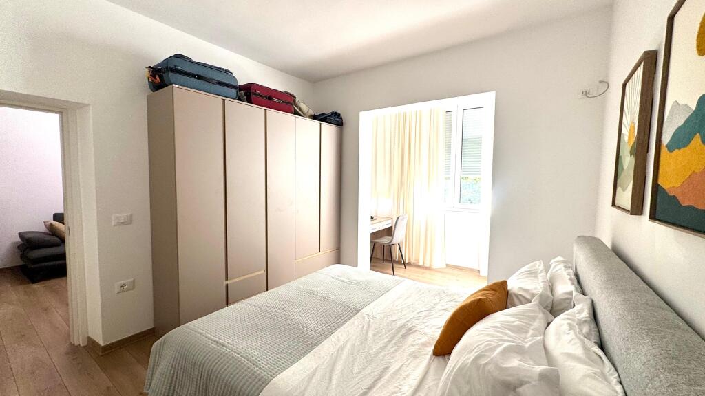 🏡 Jepet apartament 2+1 me qira ne Qendren e Tiranes