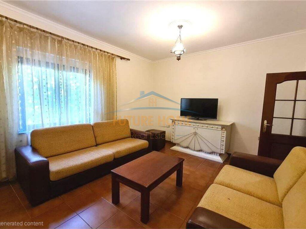 Shitje,Apartament 3+1+2 tek Rruga e Kavajes!