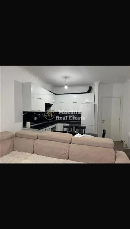 Shitet Apartament 2+1+2, Kinostudio, 180.000 Euro