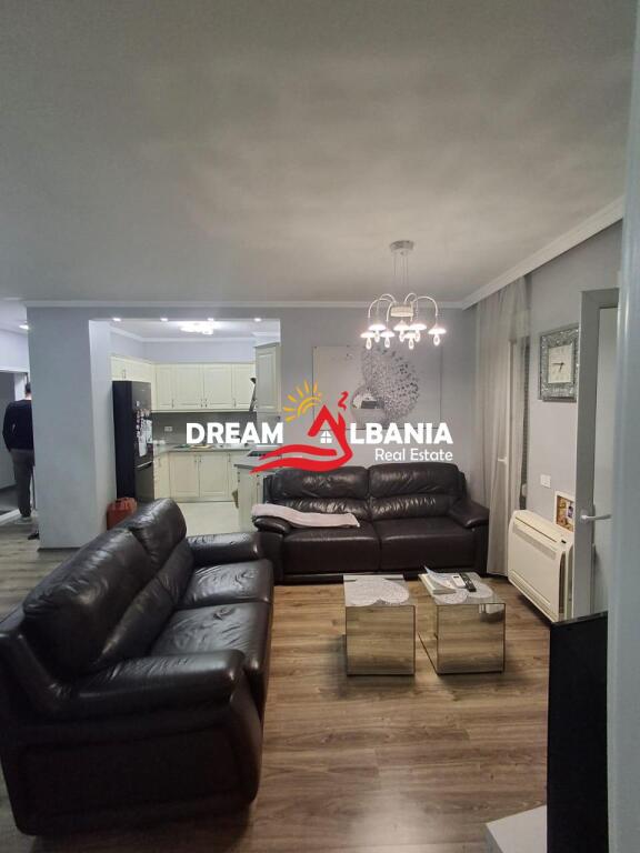 Apartament 1+1 ne Shitje, Kompleksi Kontakt Rruga Forsina Plaku .(41111164)