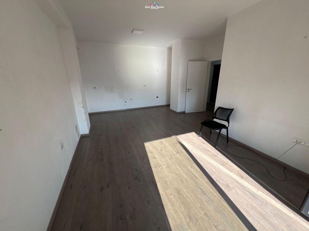 Office For Rent in Porcelan (ID BZ2711) Tirane