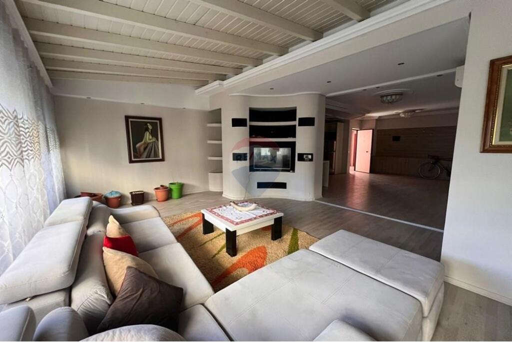 FOR SALE APARTMENT 2+1+2 OPPOSITE DELIORGJI