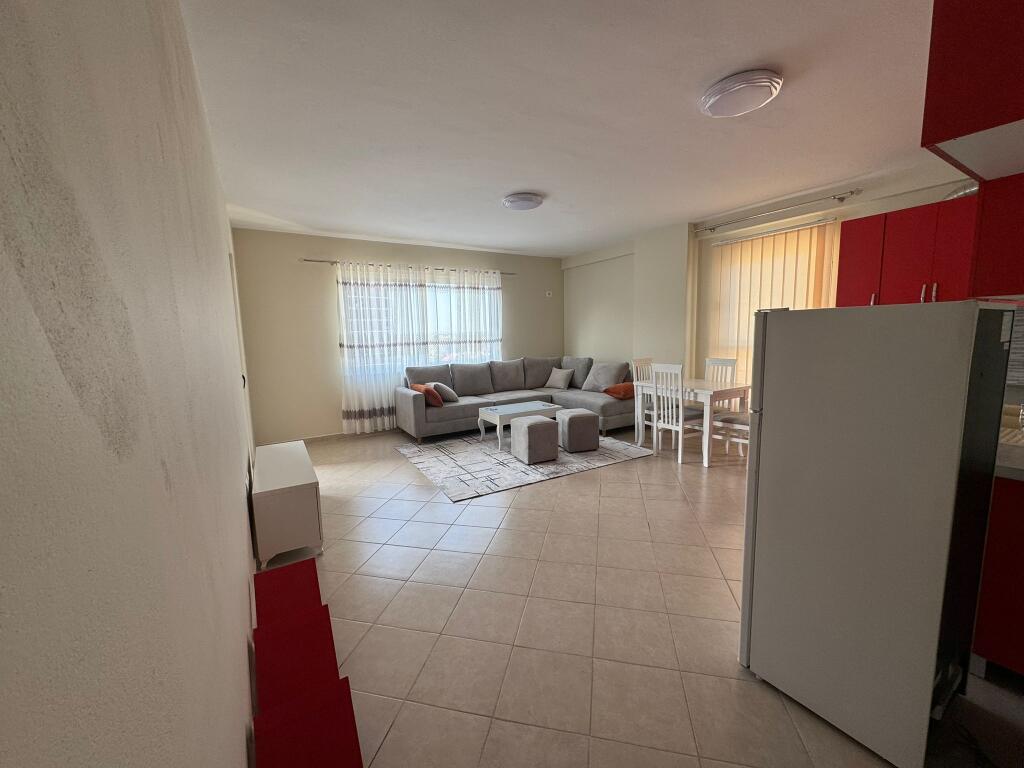 ✨ Apartament me qira në zonën e Astirit 💶 Çmimi: 50000 Leke