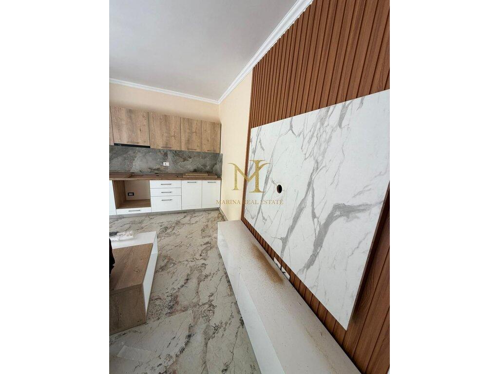 APARTMENT 1+1 FOR SALE, IN THE ROCK OF KAVAJA !!