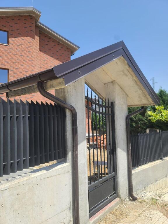 🏠 VILË E MADHE PËR QIRA 8+2+4  me oborr– AFËR TEG! 🏡