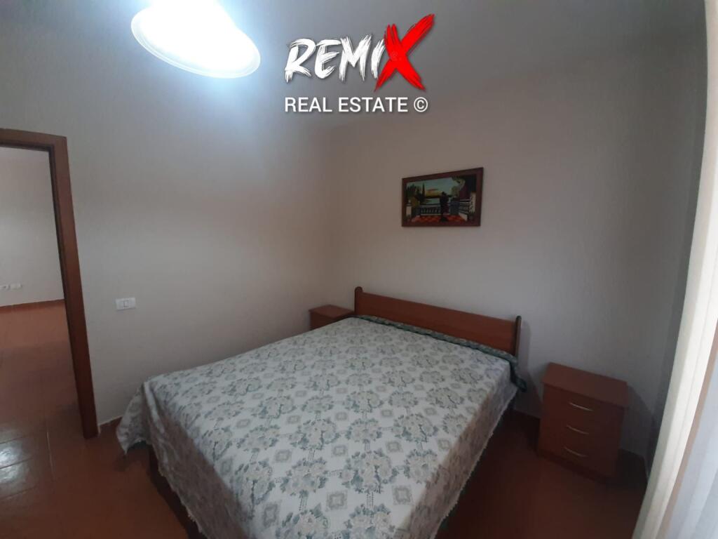 APARTAMENT 2+1 PER SHITJE, 50 METER LARG DETIT