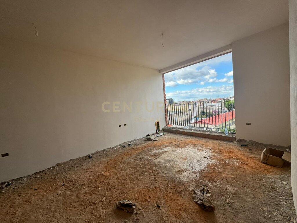 SIRI KODRA, VENDIAMO APPARTAMENTO 1+1 122,000 €