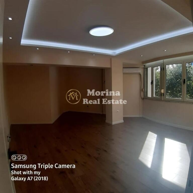 Qera, Ambient Biznesi , Qender, 9 Kateshet, 900 Euro/Muaj