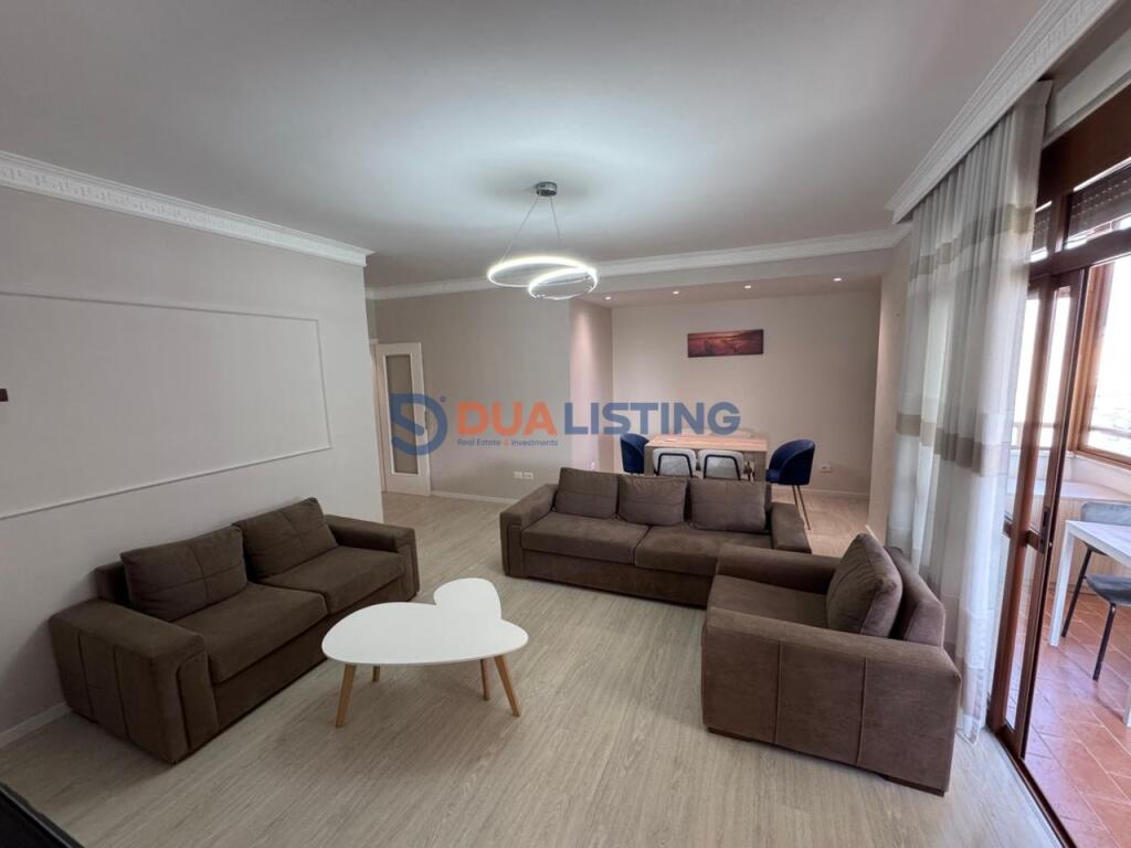 Jepet me qira apartament 3+1+2 tualete. ish ekspozita