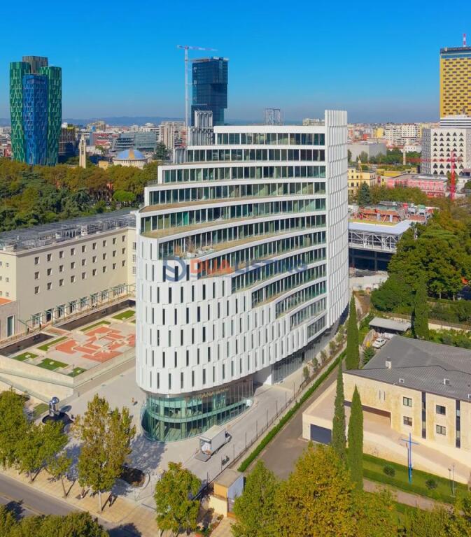 PREMIUM OFFICE FOR RENT IN THE HEART OF TIRANA !