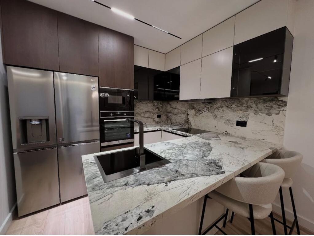 Apartament Modern 2+1 per qira prane TEG!