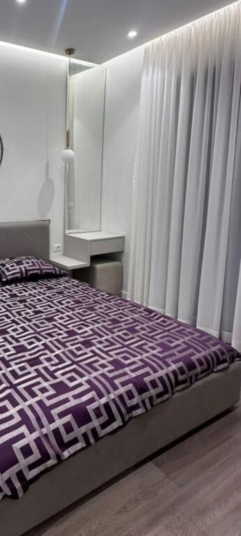 Apartament me qera 1+1