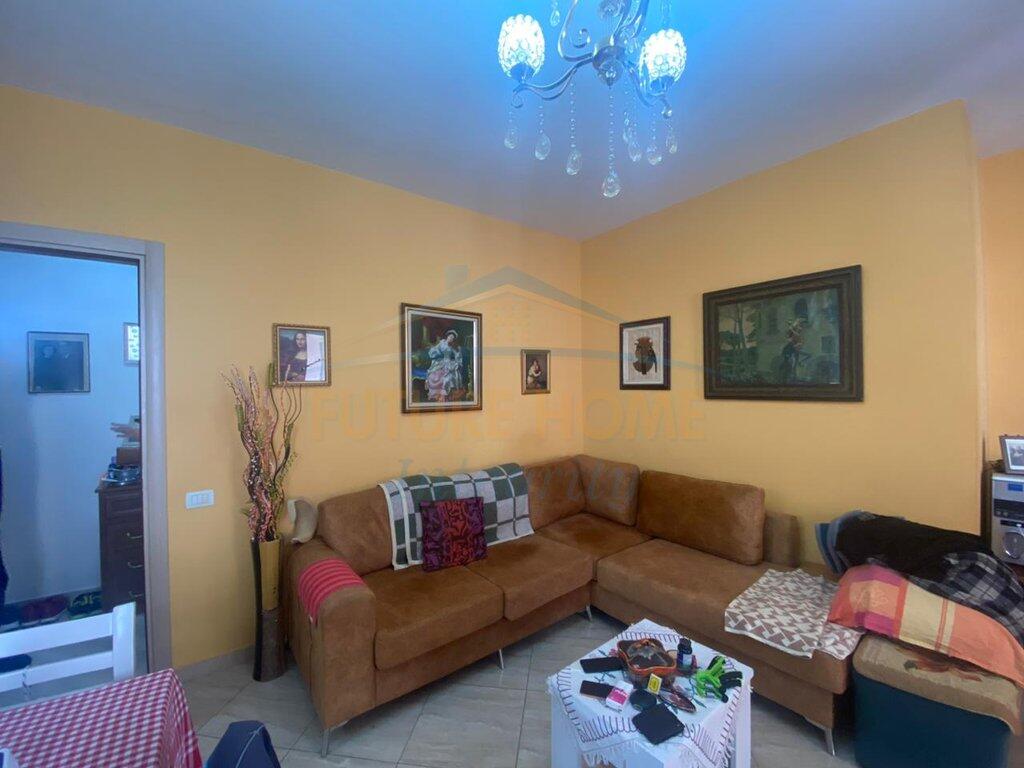 SHITET APARTAMENT 1+1 TEK TREGU ELEKTRIK